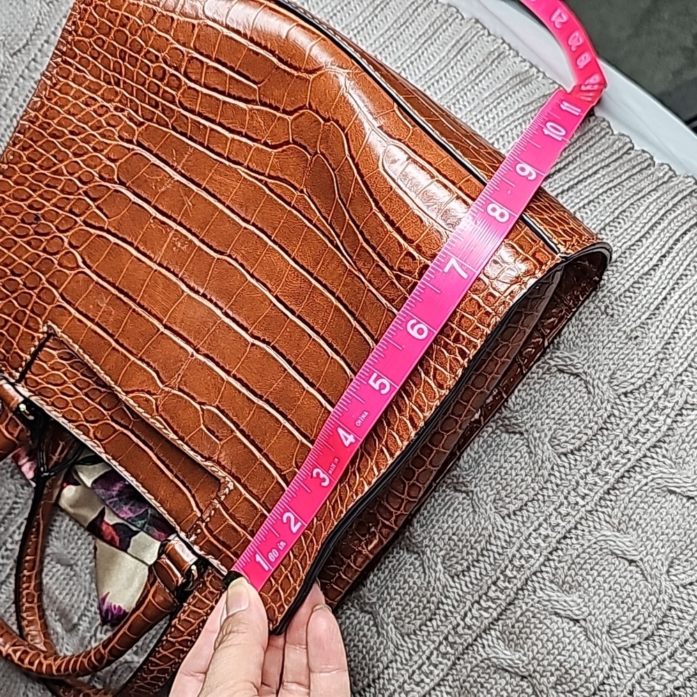 Dana Buchman Purse - Picture 12 of 16